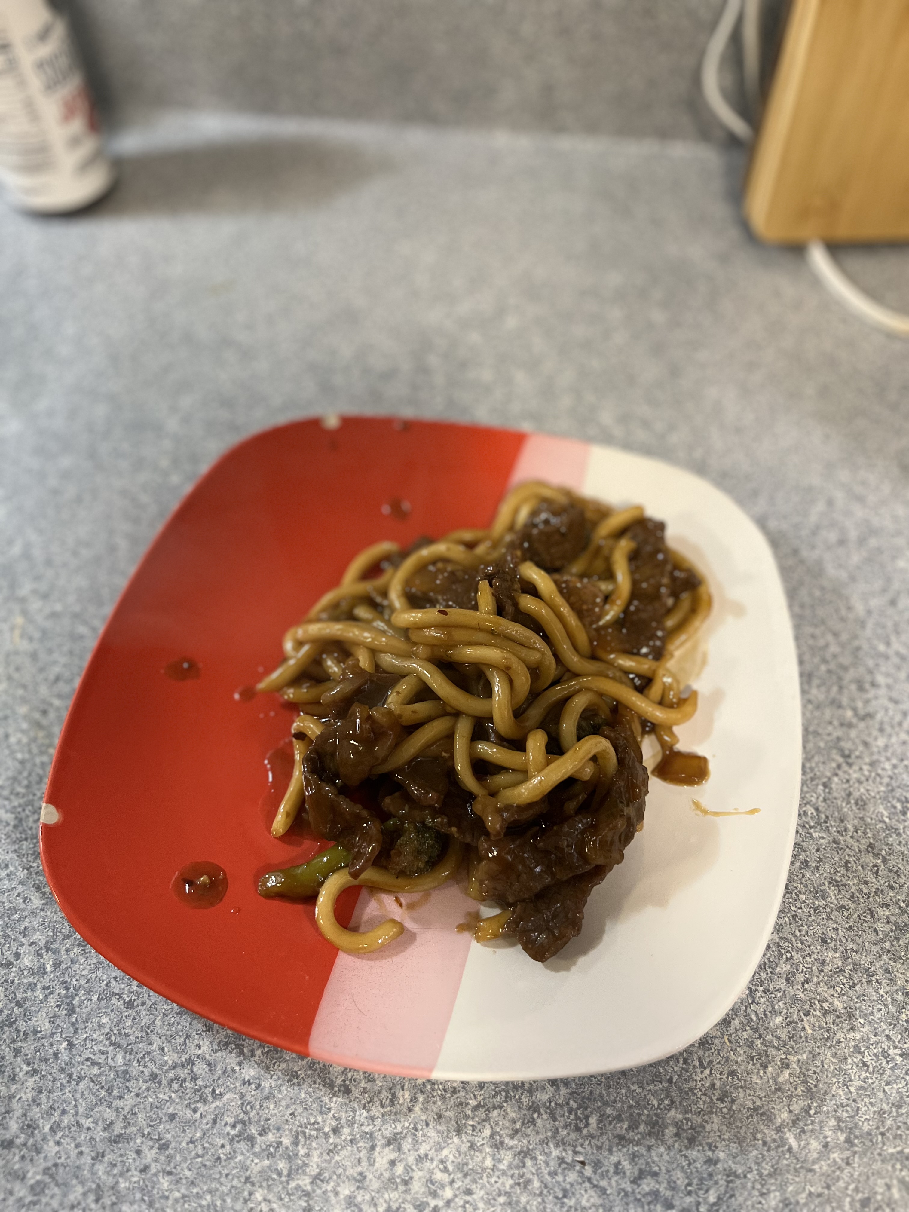 Spicy Garlic Beef Udon Stir-Fry